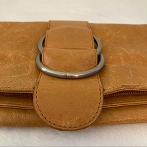 Hobo International leathers bi fold clutch caramel color purse